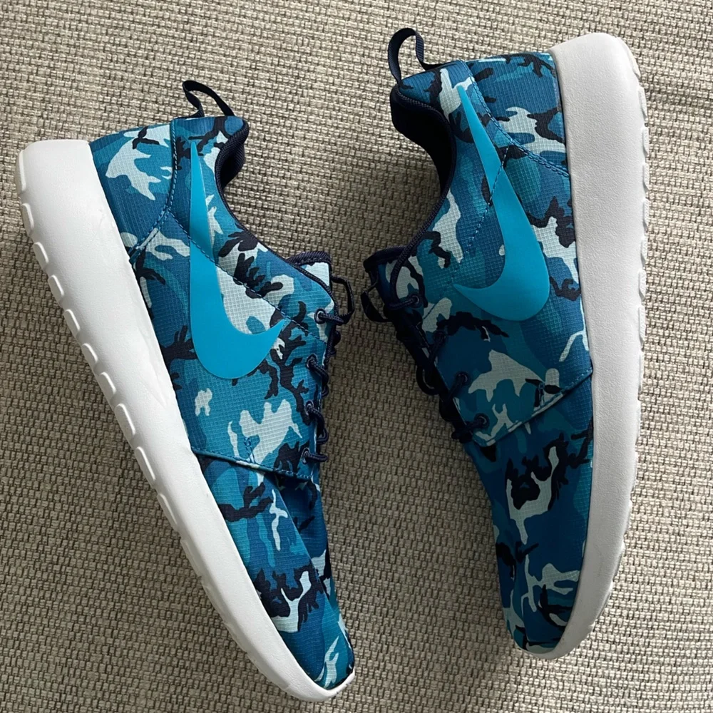 Nike Rosherun Print Dark Electric Blue